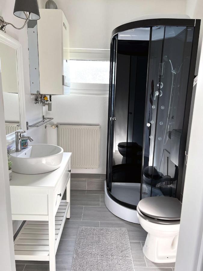 Ferienhaeuser Insel Usedom Haus Samara 8 - Blick Aufs Achterwasser! Whirlpool Und Sauna Lutow